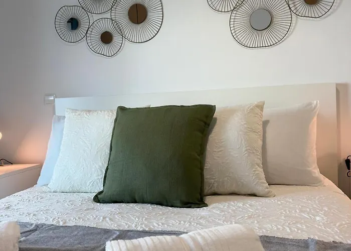 John Shelter Apartment